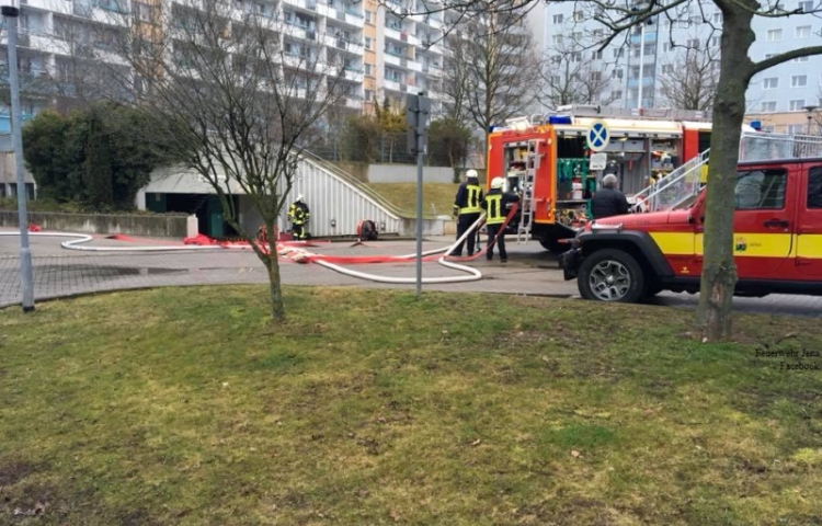 Jena-Lobeda: Feuerwehrübung in Tiefgarage