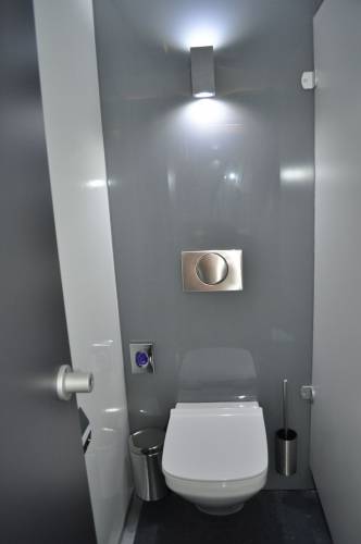 Weimar: Fahndung nach Luxus-Toilettenwagen