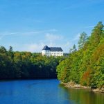 800px-Liesel_24-09-2011_Schloss_Burgk