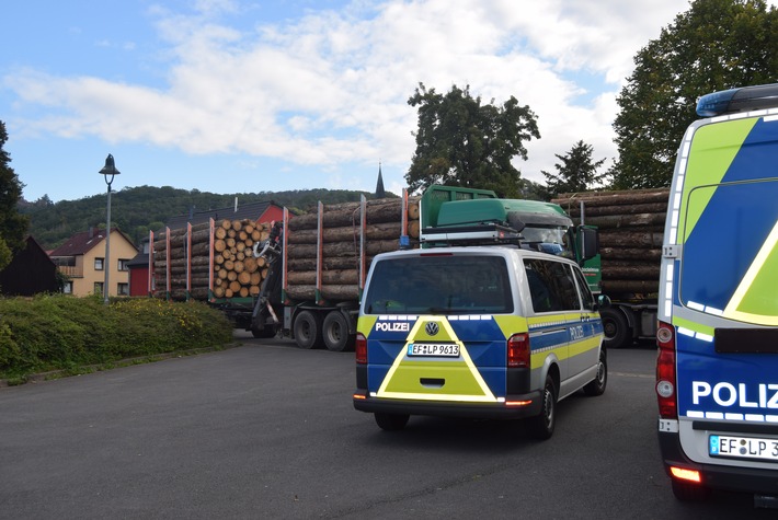 Neustadt/Harz: Holztransporte kontrollierte und teilweise festgesetzt
