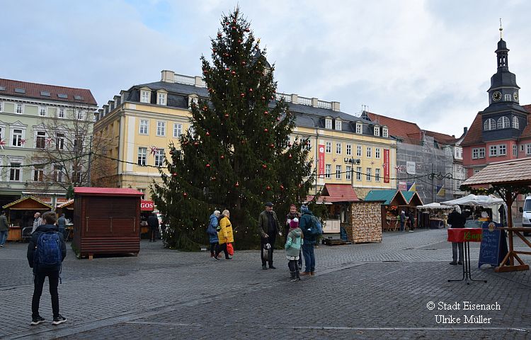 Eisenach: Wochenmarkt mit Weihnachtsartikeln