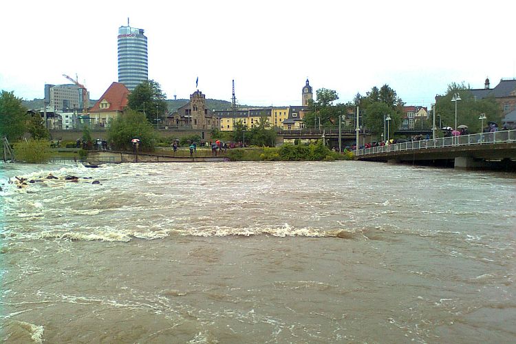 Thüringen: Innenminister dankt Einsatzkräften für Hochwassereinsatz