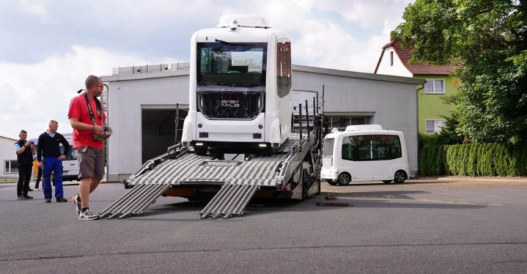Ilmenau: automatische Kleinbusse eingetroffen