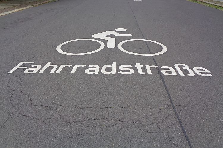 Jena: Freistaat fördert Fahrradstraße an der künftigen Arena