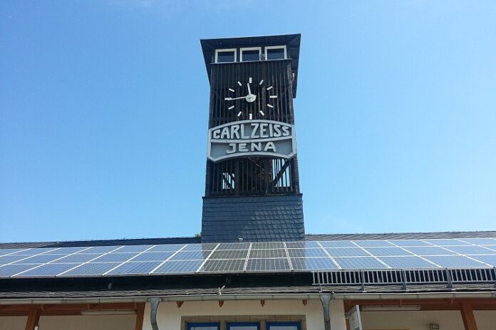 Stadion Zeiss Linse Aufnahme 20 Mai 2014 TNetzbandt www.thib24.de 750 Archivfoto: 20. Mai 2014