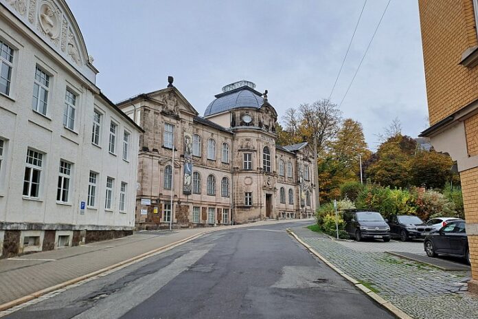 Deutsches Spielzeugmuseum Sonneberg TNetzbandt www.thib24.fr 760