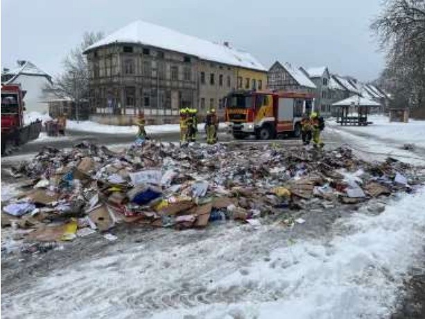 Ellrich: Müllfahrzeug gerät in Brand