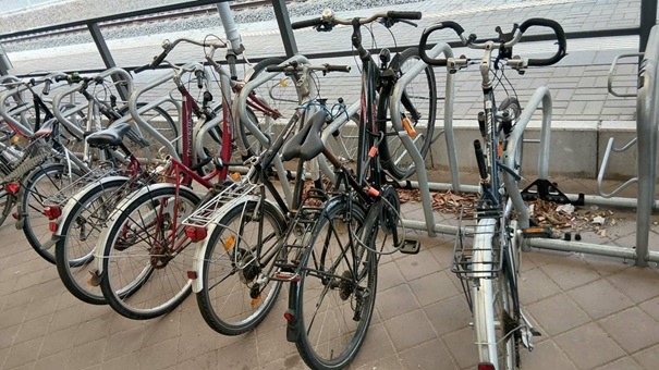 Fahrradabstellanlage am Bahnhof Altenburg