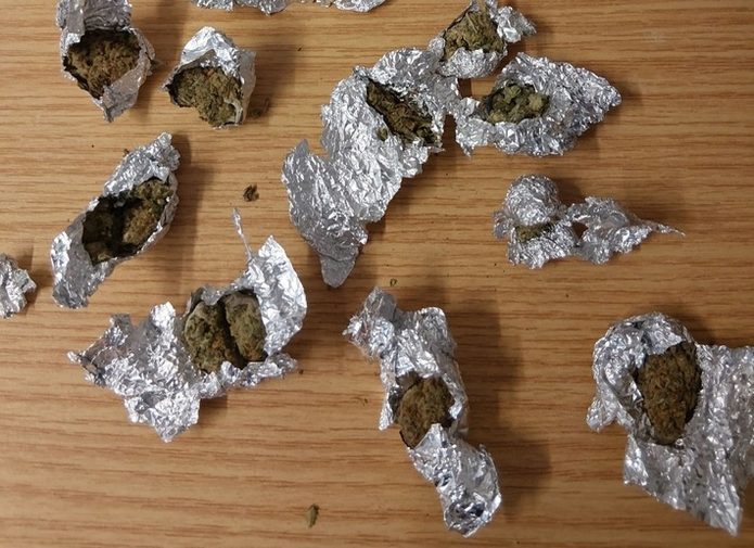 Eine Teilmenge des im Rucksack aufgefundenen Cannabis